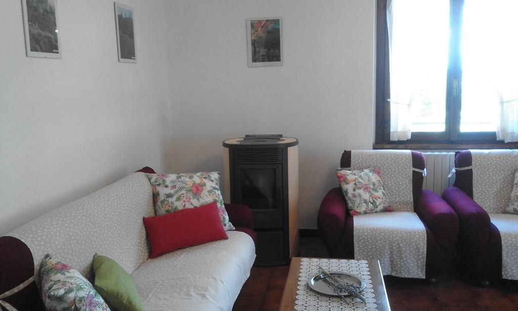 Apartmán Casa Livia Maria Teglio Exteriér fotografie